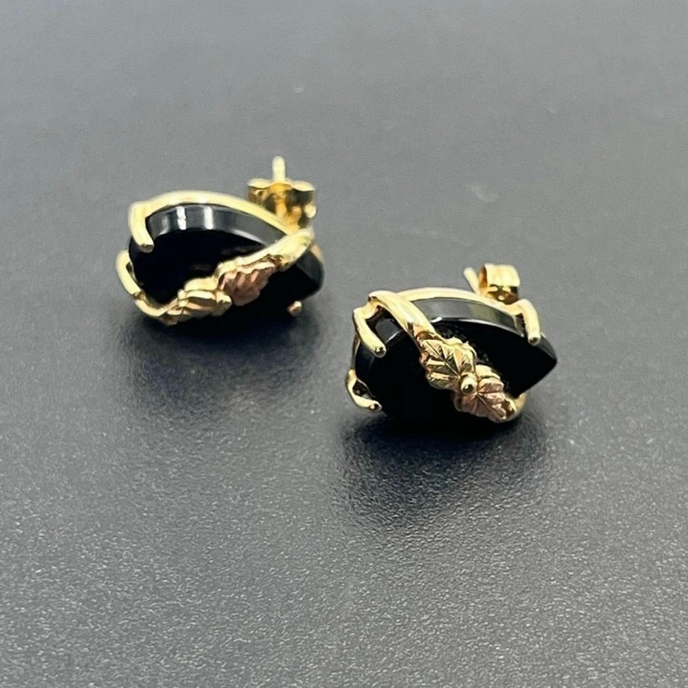 Black Hills Gold C. Co 14k Vintage Onyx Leaf Vine Estate 10k Stud Earrings 14k